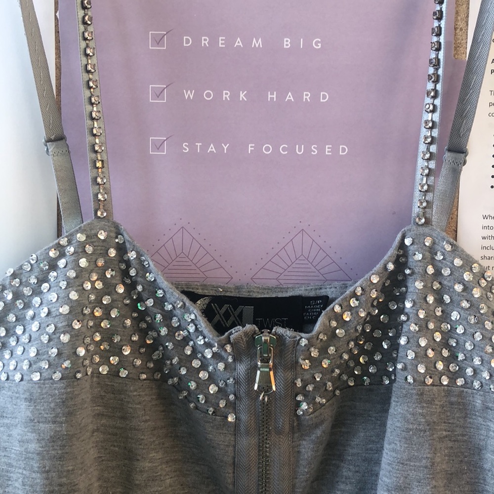 Sequined Tank - Picture 2 of 4